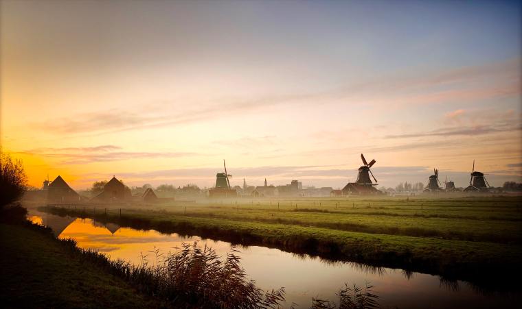 Historic Windmills. Thank you to Arjan de Jong, Netherlands.