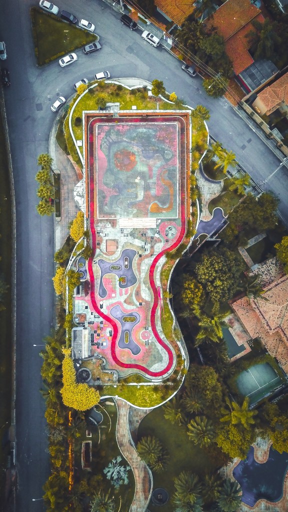 Smart Grid. don‘t wait to buy property. buy property, and wait.